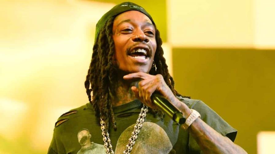 El rapero Wiz Khalifa es detenido en Rumanía por fumar marihuana en escenario de festival