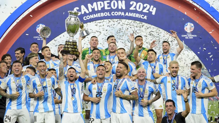 Sin Messi, Argentina conquista su 16ta Copa América al vencer 1-0 a Colombia en una caótica final