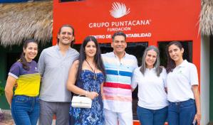 Ismael Cala Foundation y Acevedo Foundation dan talleres de liderazgo y entregan útiles escolares