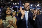 JD Vance y su esposa anuncian que están esperando su cuarto hijo JD Vance y su esposa anuncian que están esperando su cuarto hijo