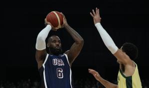 LeBron James, a sus 39 años, sigue siendo el centro de atención de USA Basketball en París