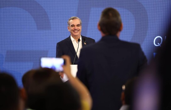 Dirección Ejecutiva del PRM acuerda presentar plancha única con Abinader como presidente del partido