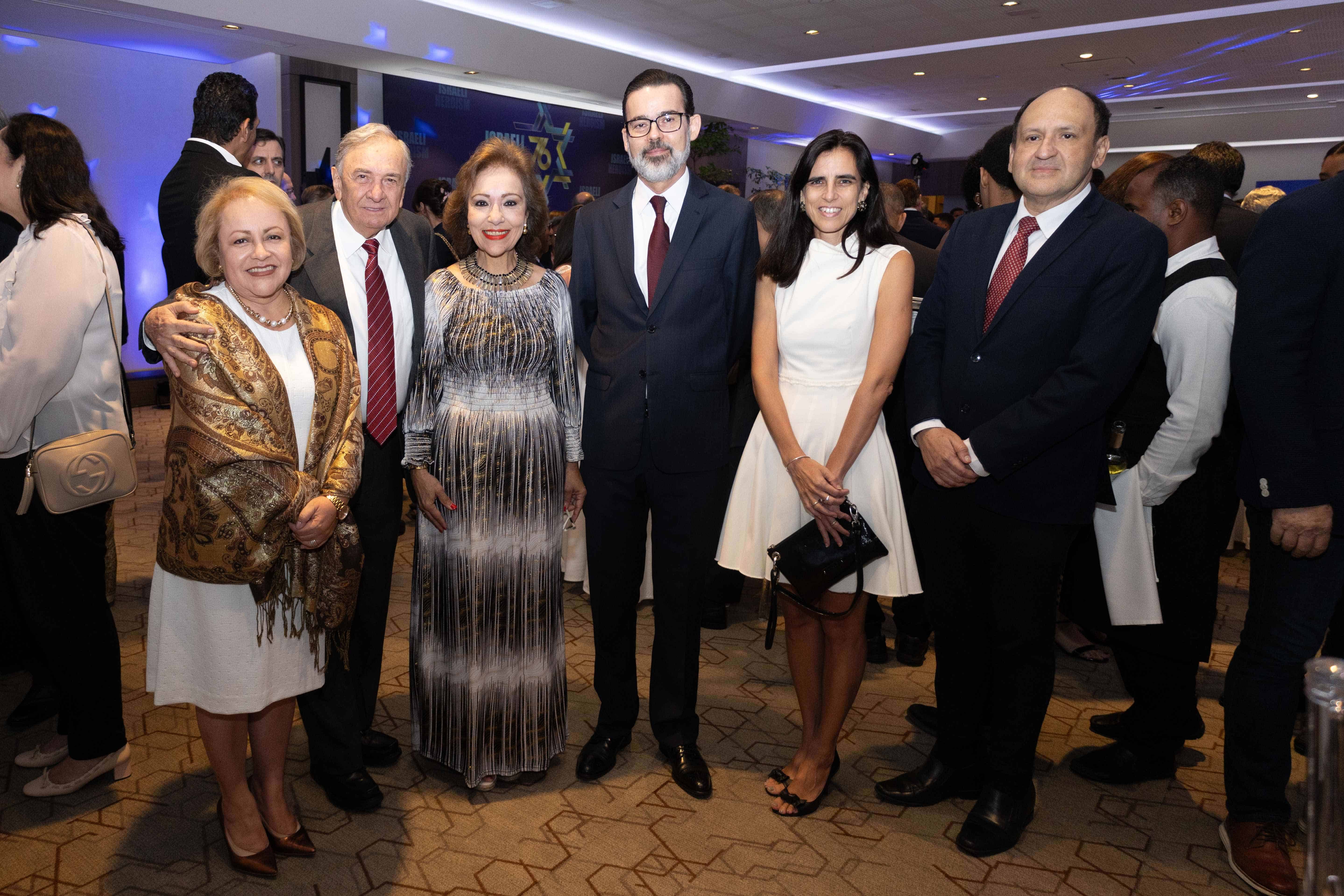 Dania Tolentino, Carlos Miguel Aysa, Rosa María Nadal, Carlos Pérez y Vanina Rinaudo.