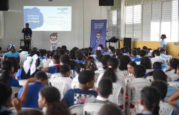 Caasd aplica programa Vigilantes del Agua”