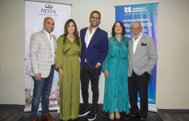 Jochy Santos, Irving Alberti y Albert Mena: Entre risas y copas - Diario  Libre