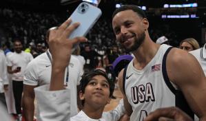 Stephen Curry lidera victoria de EE. UU. por 105-79 sobre Serbia en camino a los Juegos Olímpicos