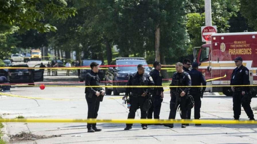 Policías de otro estado matan a tiros a un hombre armado a poca distancia de Convención Republicana