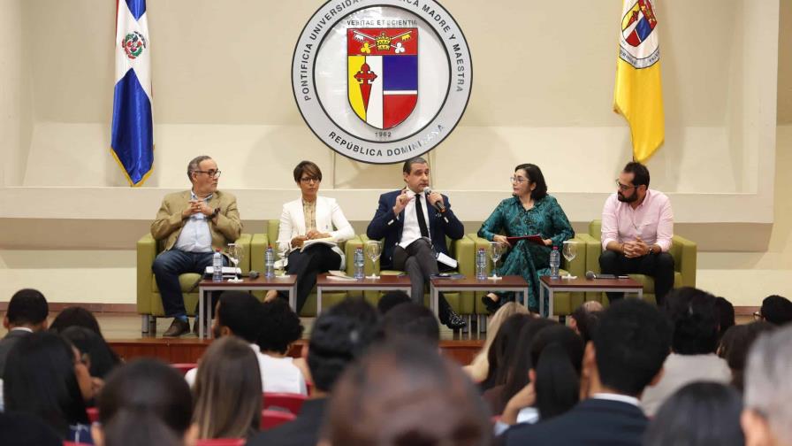 Penalistas advierten sobre las consecuencias de desconocimiento del Código Penal