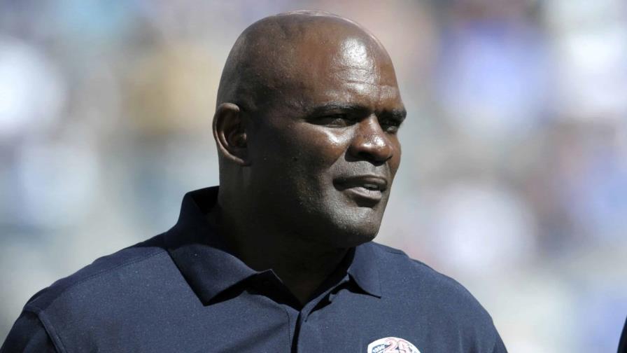 Lawrence Taylor es acusado de no actualizar dirección en registro de delincuentes sexuales