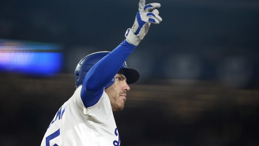 Freeman consigue grand slam en la 8va y Dodgers vencen a Medias Rojas