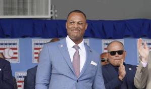 Abinader felicita a Adrian Beltré por ingresar al Salón de la Fama de MLB