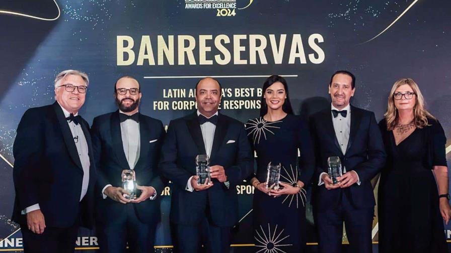 Banreservas recibe cuatro premios otorgados por Euromoney