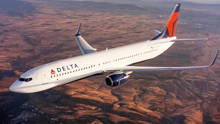 Delta Air Lines anuncia que cancelaciones de vuelos continúan tras corte tecnológico