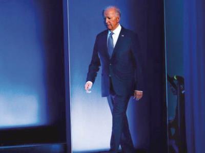 Joe Biden regresa a Casa Blanca luego de COVID-19
