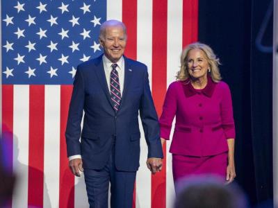 Jill Biden envía corazones en señal de apoyo tras retiro de Joe Biden
