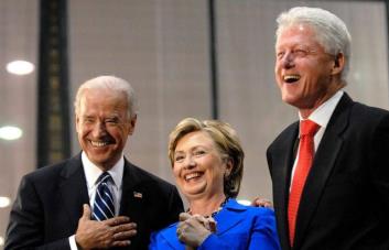 Bill y Hillary Clinton elogian la extraordinaria carrera de servicio de Biden y respaldan a Harris