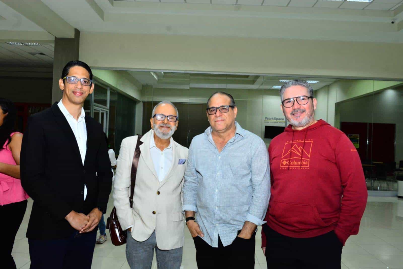 José Joaquín Lama, José Vsquez, Fausto Ortiz y Esteban Zambrano.