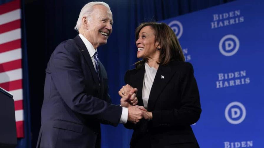 Congresista Adriano Espaillat respalda candidatura de Kamala Harris para la presidencia de EE. UU.