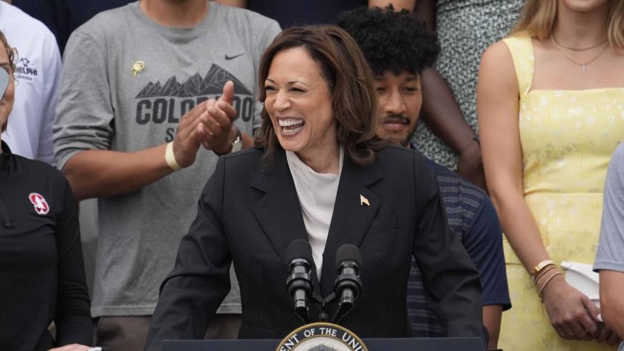 Demócratas prometen proceso ordenado para reemplazar a Biden; Harris es favorita, pero hay dudas