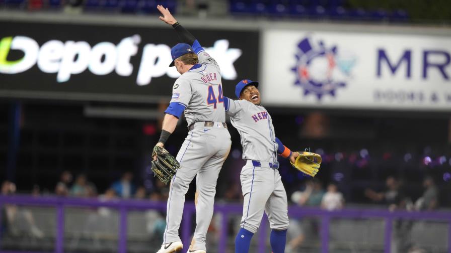 2 jonrones de Lindor llevan a Mets a victoria sobre Marlins, dividen serie de 4 juegos