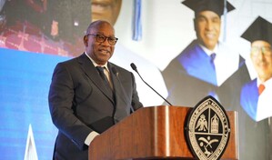 Rector de la UASD anuncia su retiro durante graduaci&oacute;n de 1,768 profesionales en la regi&oacute;n norte