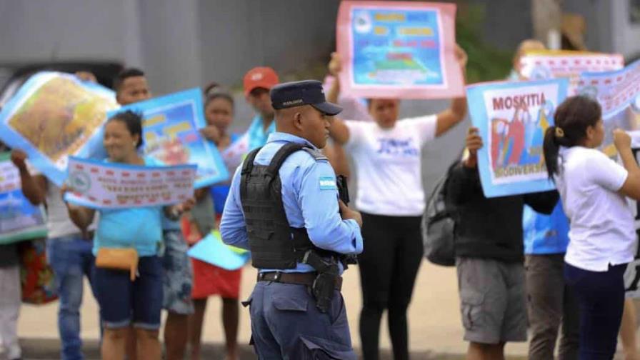 Indígenas de Honduras protestan contra construcción de una cárcel en Islas del Cisne