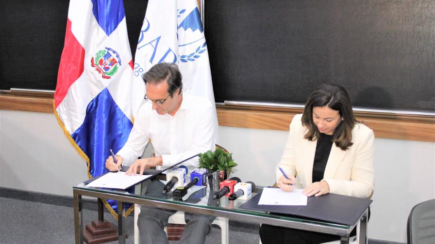 Adavit y Barna Management School firman acuerdo de cooperación interinstitucional