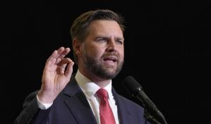 Oraciones por J.D. Vance en la aldea ancestral de su esposa en India