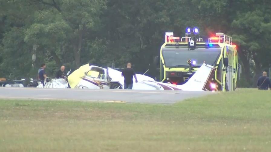 Dos muertos al estrellarse un avión pequeño tras despegar del aeropuerto de Long Island