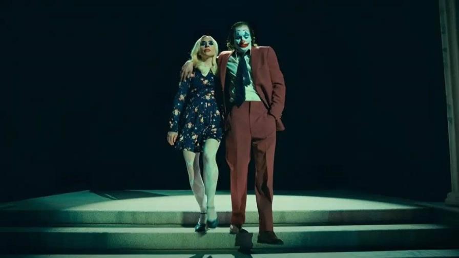 Joaquin Phoenix y Lady Gaga se enamoran y siembran caos en el nuevo tráiler de Joker 2