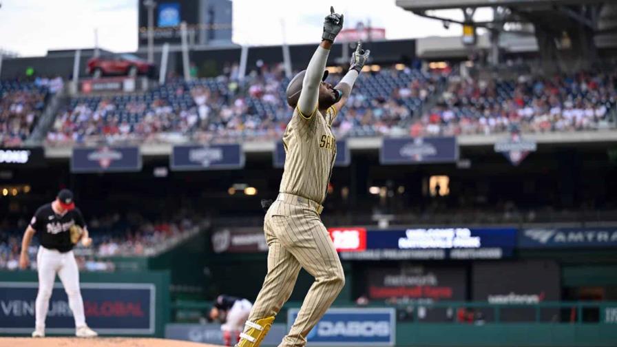 Padres conectan 20 hits y apalean a Nacionales