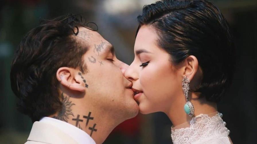 Ángela Aguilar y Christian Nodal envían mensaje a Premios Juventud el día de su boda