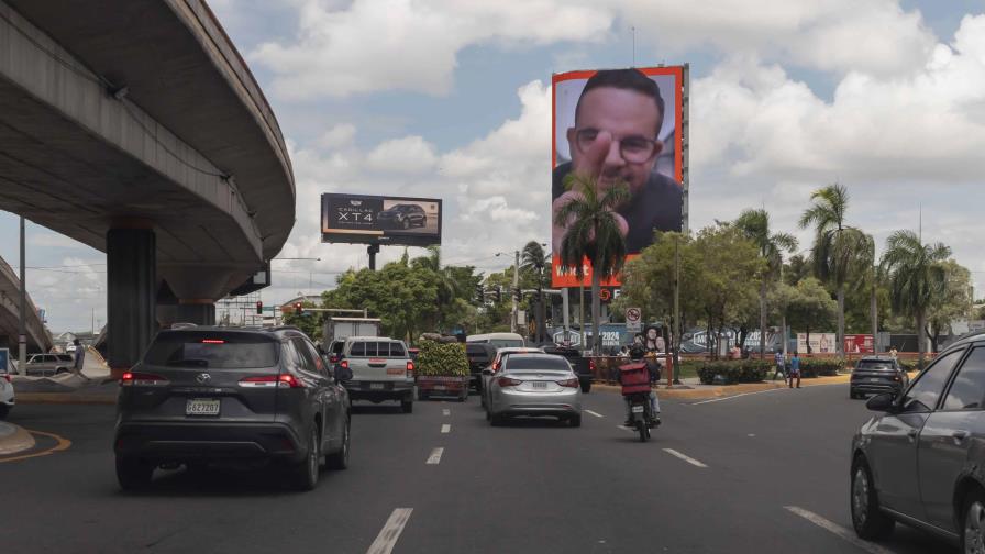 Vallas publicitarias en la capital: entre el desarrollo y la distracción