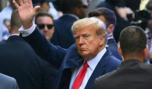 Trump critica a sus rivales en un encuentro con Netanyahu en Florida