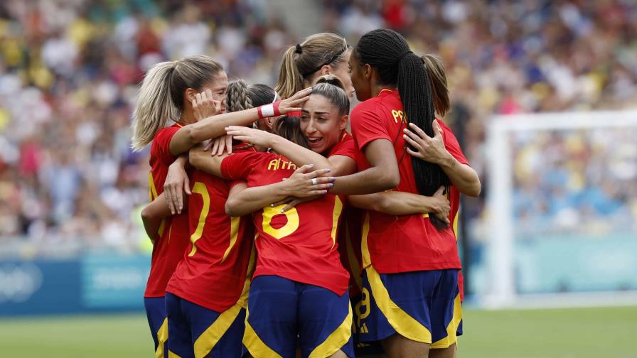 Aitana ahuyenta los fantasmas de Japón y lidera remontada de España en el fútbol femenino de París