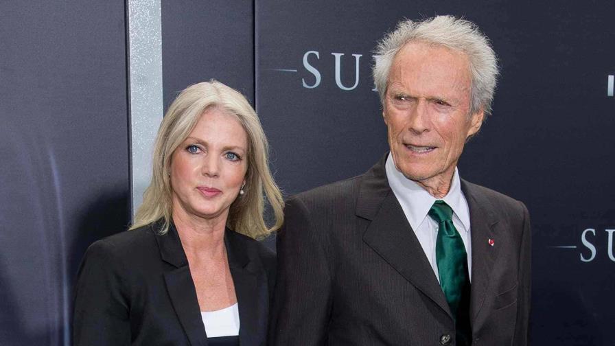 Se revela la causa de muerte de la novia del actor Clint Eastwood