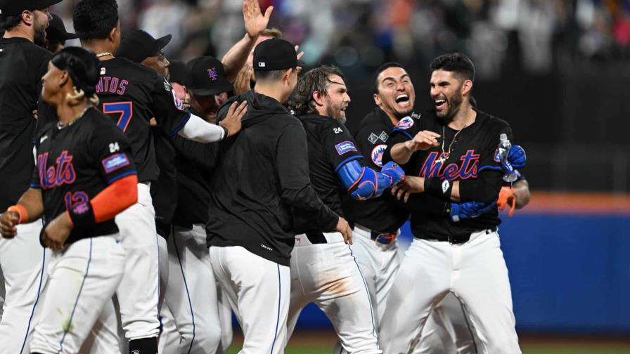 Sencillo de McNeil en la 10ma da triunfo a Mets, 3-2 sobre Bravos