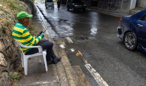 ¡Cuidado en la autopista Las Américas, se les pueden explotar sus neumáticos!