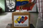 Expresidentes latinoamericanos condenan que se impidiera salir su avión hacia Venezuela