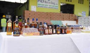 Autoridades incineran mercancías ilícitas valoradas en 800 millones de pesos