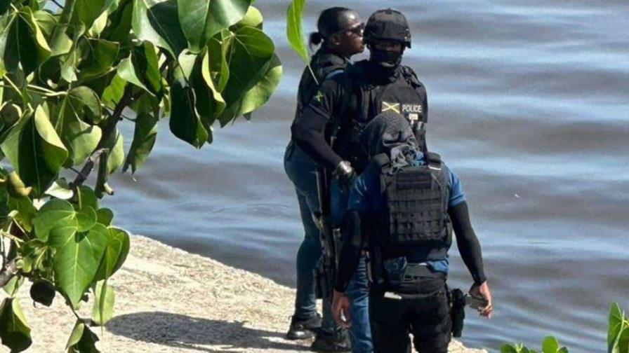 Cinco atracadores de un camión blindado mueren en un tiroteo contra la Policía en Jamaica