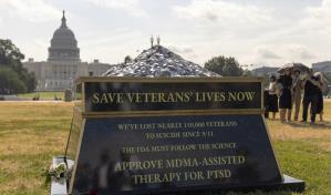 Veteranos militares de EE. UU. buscan aprobación de terapia psicodélica con MDMA