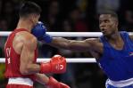 Cristian Pinales, cambió el básquet por el boxeo y debuta con triunfo en París