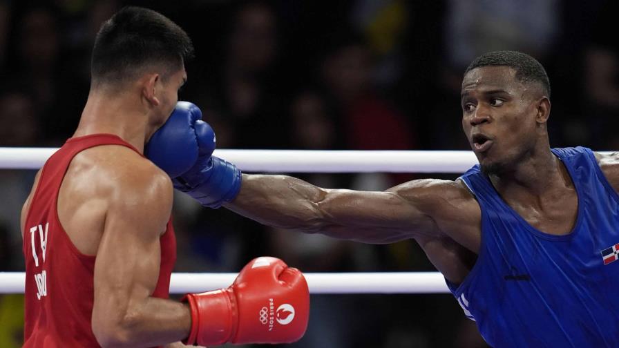 Cristian Pinales, cambió el básquet por el boxeo y debuta con triunfo en París