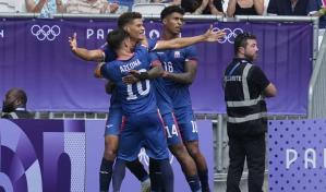 España tumba la resistencia dominicana en el fútbol de París 2024