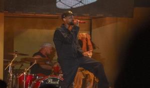 Jay Wheeler enciende el escenario del Pabellón de Volleyball con su "Trappii Tour"