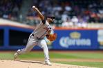 El dominicano Reynaldo López sale lesionado; Ramón Laureano jonronea y Bravos vencen a Mets El dominicano Reynaldo López sale lesionado; Ramón Laureano jonronea y Bravos vencen a Mets