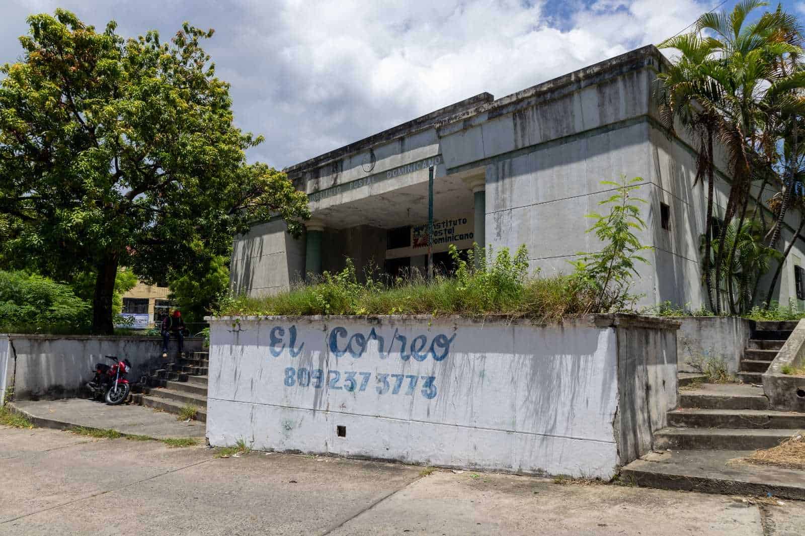 La antigua sede del Correo en Haina.