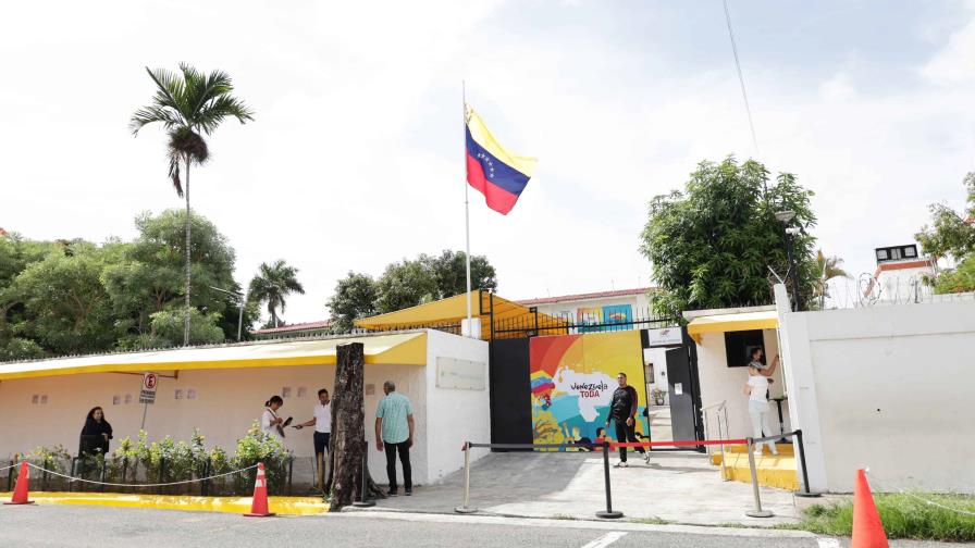 Consulado de Venezuela en RD no abrió sus puertas este lunes