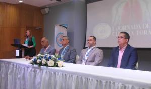Cirujanos presentan avances en Cirugías Torácicas